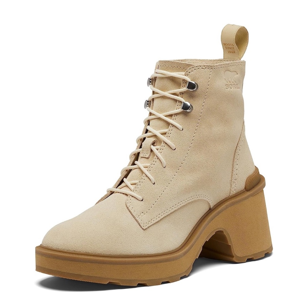 Sorel Hi-Line Lace Heel Boots. Women’s Size 7.5